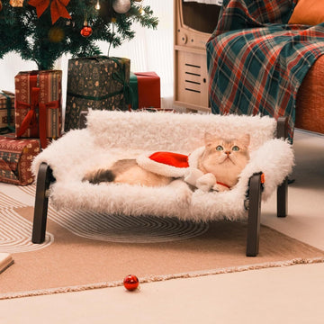 Luxury Fluffy Elevated Cat Bed – Cozy Winter Pet Lounger with Soft Plush Cover